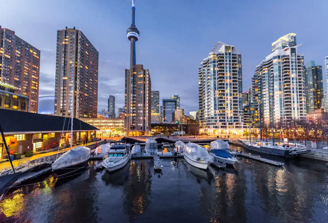 Votre voyage vers Canada commence ici