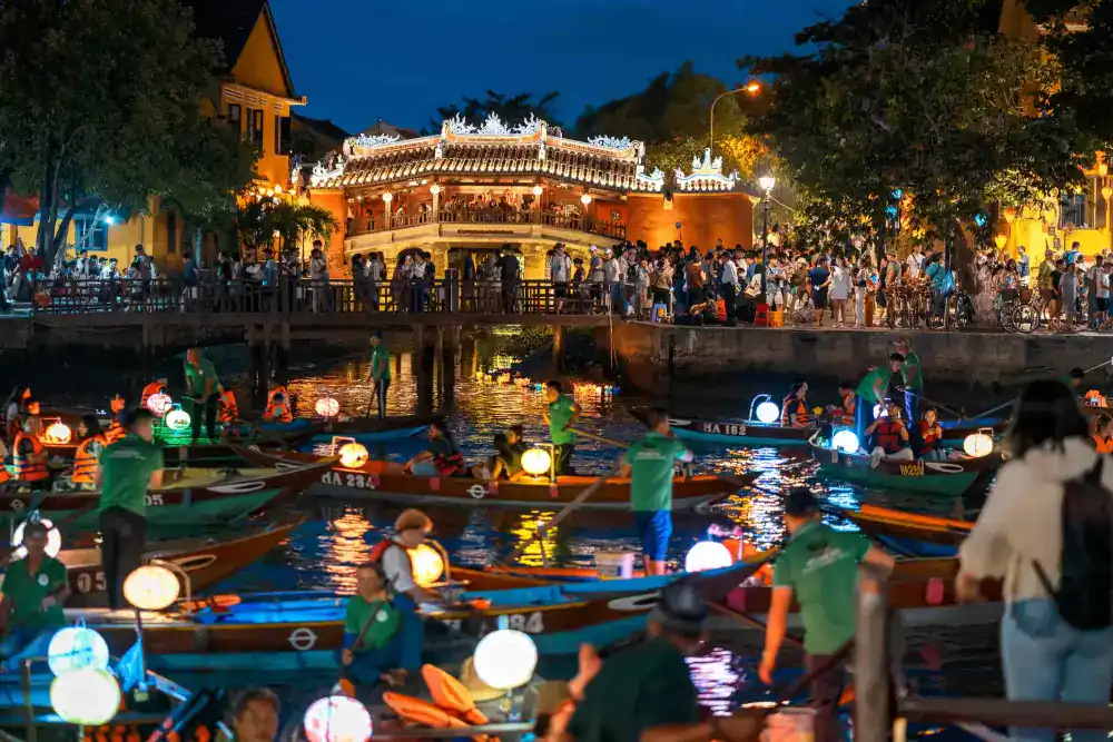Ihre Reise nach Vietnam beginnt hier